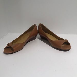 Nine West Light Brown Open Toe 1” heel with buckle